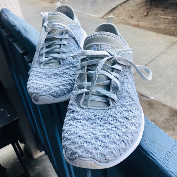 lululemon athletica Shoes - APL Lululemon Techloom Pro Womens Sz 8US Cashmere.